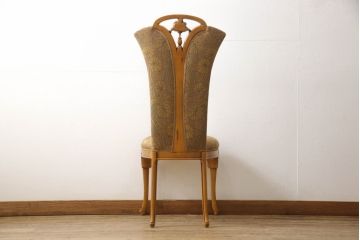 中古　美品　高級ブランド家具　CLイタリア(CLItalia)社　気品あふれる優雅なデザインが魅力のダイニングチェア(サロンチェア、ハイバックチェア、椅子、イス)(定価約55万円)(R-066588)