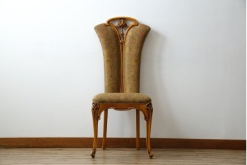 中古　美品　高級ブランド家具　CLイタリア(CLItalia)社　気品あふれる優雅なデザインが魅力のダイニングチェア(サロンチェア、ハイバックチェア、椅子、イス)(定価約55万円)(R-066588)