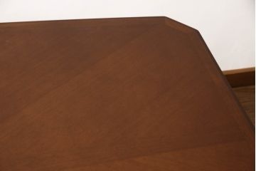 中古　美品　マルニ木工(MARUNI)　地中海シリーズ　シックな色合いが上品なダイニングテーブル150(4人掛け、6人掛け、食卓)(定価約19万円)(R-066602)