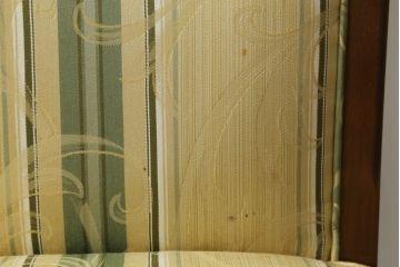 中古　美品　マルニ木工(MARUNI)　地中海シリーズ　カンヌ　クラシカルなデザインのファブリックがお洒落なダイニングチェア2脚セット(椅子、イス)(定価2脚で約16万円)(R-066603)