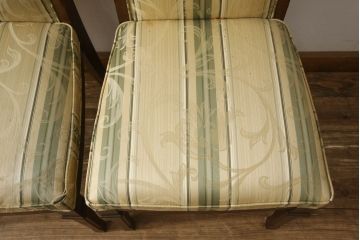 中古　美品　マルニ木工(MARUNI)　地中海シリーズ　カンヌ　クラシカルなデザインのファブリックがお洒落なダイニングチェア2脚セット(椅子、イス、バラ売り可能)(定価2脚で約16万円)(R-066604)