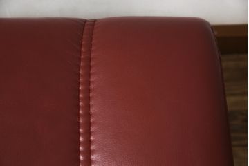 中古　ノルウェー製　EKORNES(エコーネス)　Sサイズ　コンサルシリーズ　クラシック　本革(レザー)　高級感漂う佇まいが魅力のオットマン付きストレスレスチェア(リクライニングチェア、一人掛けソファ、アームチェア、フットスツール、北欧)(R-066605)