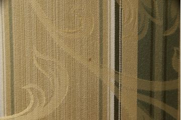 中古　美品!!　マルニ木工(MARUNI)　地中海シリーズ　サランテ　クラシカルなデザインのファブリックが目を引くラブシート(2.5人掛けソファ、2人掛けソファ、3人掛けソファ、アームソファ)(定価約32万円)(R-066606)