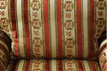 【K.K.様ご決済用】中古　DREXEL HERITAGE(ドレクセルヘリテイジ)　ストライプ柄のファブリックが目を引く1人掛けソファ(1Pソファ、一人掛けソファ、パーソナルソファ、アームチェア、ラウンジチェア)(R-066610)