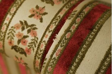 【K.K.様ご決済用】中古　DREXEL HERITAGE(ドレクセルヘリテイジ)　ストライプ柄のファブリックが目を引く1人掛けソファ(1Pソファ、一人掛けソファ、パーソナルソファ、アームチェア、ラウンジチェア)(R-066610)