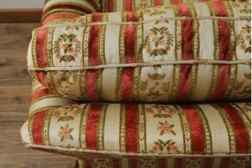 【K.K.様ご決済用】中古　DREXEL HERITAGE(ドレクセルヘリテイジ)　ストライプ柄のファブリックが目を引く1人掛けソファ(1Pソファ、一人掛けソファ、パーソナルソファ、アームチェア、ラウンジチェア)(R-066610)
