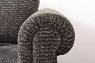 中古　美品　DREXEL HERITAGE(ドレクセルヘリテイジ)　落ち着いたモダンスタイルのお部屋におすすめな3人掛けソファ(三人掛けソファ、トリプルソファ、3P、アームソファ)(R-066611)