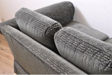 中古　美品　DREXEL HERITAGE(ドレクセルヘリテイジ)　落ち着いたモダンスタイルのお部屋におすすめな3人掛けソファ(三人掛けソファ、トリプルソファ、3P、アームソファ)(R-066611)