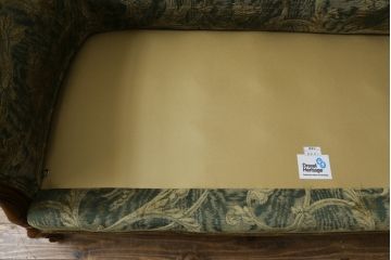 中古　美品!!　DREXEL HERITAGE(ドレクセルヘリテイジ)　クッション付き　エレガントな佇まいが美しい2人掛けソファ(ラブソファ、二人掛けソファ、2P、アームソファ)(R-066613)