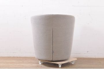 中古　極美品　arflex(アルフレックス)　PANETUN(パネトゥーン)　回転式　シンプルなデザインが魅力のラウンジチェア(パーソナルチェア、一人掛けソファ、1人掛けソファ、アームチェア、回転椅子、回転イス)(定価約30万円)(R-066616)