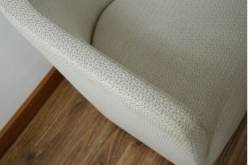 中古　極美品　arflex(アルフレックス)　PANETUN(パネトゥーン)　回転式　シンプルなデザインが魅力のラウンジチェア(パーソナルチェア、一人掛けソファ、1人掛けソファ、アームチェア、回転椅子、回転イス)(定価約30万円)(R-066617)