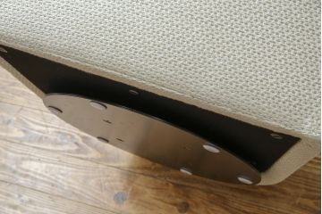 中古　極美品　arflex(アルフレックス)　PANETUN(パネトゥーン)　回転式　シンプルなデザインが魅力のラウンジチェア(パーソナルチェア、一人掛けソファ、1人掛けソファ、アームチェア、回転椅子、回転イス)(定価約30万円)(R-066617)