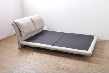 中古　超美品　ACTUS(アクタス)　ソシア(SOSIA)　ドリームベッド(dream bed)　ヘッドクッション付き　上質なくつろぎの時間を演出するNOSTAGE MATTRESS(ノスタージュ マットレス)付きダブルベッド(ベッドフレーム、マットレス、ヘッドボード)(定価:ベッドフレーム約12万円/マットレス約14万円)(R-066619)