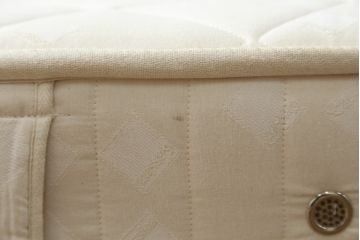 中古　Cassina(カッシーナ)　L31　SITE(サイト)　洗練された佇まいが魅力のシングルベッド(ベッドフレーム、マットレス)(定価約50万円)(R-066621)