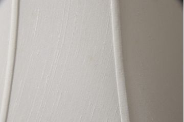 中古　展示品　美品!!　DREXEL HERITAGE(ドレクセルヘリテイジ)取り扱い　真鍮製　エレガントなデザインが魅力的な高級テーブルスタンド(クリスタル、卓上照明、シェード、テーブルスタンド、デスクスタンド、ナイトランプ)(R-066622)