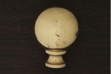 中古　展示品　美品!!　DREXEL HERITAGE(ドレクセルヘリテイジ)取り扱い　クリスタル　真鍮製　エレガントなデザインが魅力的な高級テーブルスタンド(卓上照明、シェード、テーブルスタンド、デスクスタンド、ナイトランプ)(R-066623)