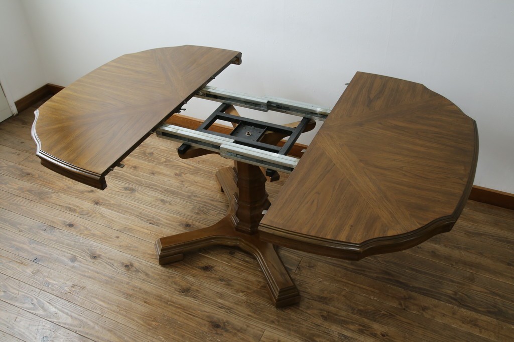 中古　DREXEL HERITAGE(ドレクセルヘリテイジ)　Grand Villa(グランドヴィラ)　上品なデザインのダイニングテーブル　定価約60万円　(R-066628)