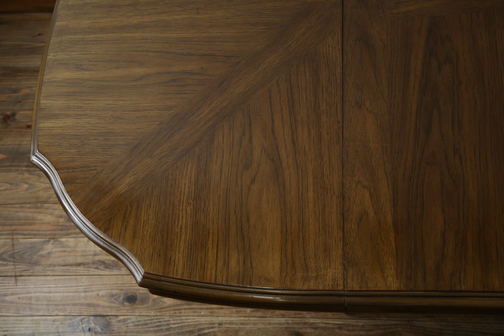 中古　DREXEL HERITAGE(ドレクセルヘリテイジ)　Grand Villa(グランドヴィラ)　上品なデザインのダイニングテーブル　定価約60万円　(R-066628)