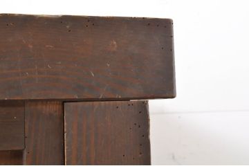 和製アンティーク　横桟開き戸が目を引く大振りサイズの帳場箪笥(帳箱、銭戸棚、船箪笥、舟箪笥、時代箪笥、収納タンス、収納棚、サイドボード)(R-066635)