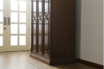 中古　DREXEL HERITAGE(ドレクセルヘリテイジ)　FRANCESCA(フランチェスカ)　品のある佇まいと美しい杢目に目を奪われるワードローブ(洋服タンス、収納棚、キャビネット)(R-066645)