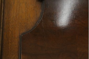 中古　DREXEL HERITAGE(ドレクセルヘリテイジ)　FRANCESCA(フランチェスカ)　品のある佇まいと美しい杢目に目を奪われるワードローブ(洋服タンス、収納棚、キャビネット)(R-066645)