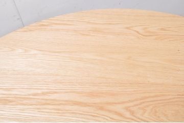 中古　短期展示美品　ヤクモ家具製作所　ラウンドテーブル(Type A)　オーク材　ナチュラルな風合いが優しい印象のダイニングテーブル(2人掛け、4人掛け、食卓、丸テーブル、店舗什器)(R-066648)