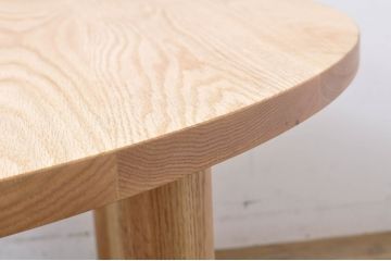 中古　短期展示美品　ヤクモ家具製作所　ラウンドテーブル(Type A)　オーク材　ナチュラルな風合いが優しい印象のダイニングテーブル(2人掛け、4人掛け、食卓、丸テーブル、店舗什器)(R-066649)