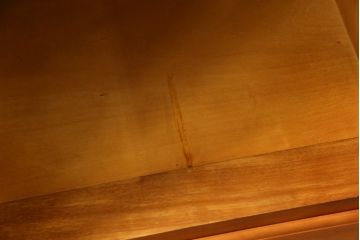 中古　横浜ダニエル(daniel)　アーリーアメリカン　A-205　クラシカルな佇まいが目を引くサイドボード(サイドキャビネット、リビングボード、収納棚、戸棚)(定価約70万円)(R-066652)
