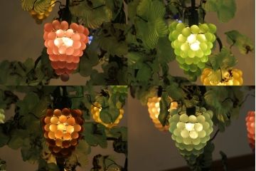中古　イタリア製　トーソー社(TOSO CESARE)　ムラーノガラス(Murano　Glass)　ブドウ(葡萄、ぶどう)　13灯　空間のアクセントになるスタンドライト(フロアスタンド、スタンド照明、フロア照明、ベネチアングラス、ヴェネチアングラス、ムラノガラス)(定価約130万円)(R-066653)