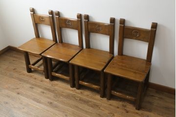中古　IDC大塚家具　オランダ高級輸入家具　オーク材　木の温もり溢れる色合いが魅力のダイニングチェア4脚セット(椅子、イス、板座チェア)(定価4脚で約30万円)(R-066657)