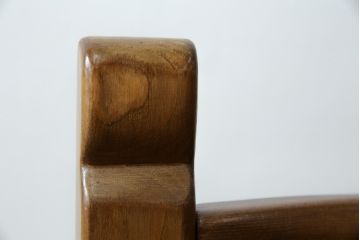 中古　IDC大塚家具　オランダ高級輸入家具　オーク材　木の温もり溢れる色合いが魅力のダイニングチェア2脚セット(椅子、イス、板座チェア、バラ売り可能)(定価2脚で約15万円)(R-066658)