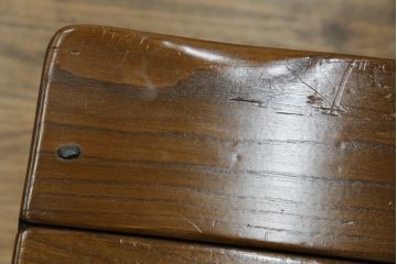 中古　IDC大塚家具　オランダ高級輸入家具　オーク材　木の温もり溢れる色合いが魅力のダイニングチェア2脚セット(椅子、イス、板座チェア、バラ売り可能)(定価2脚で約15万円)(R-066658)