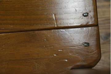 中古　IDC大塚家具　オランダ高級輸入家具　オーク材　木の温もり溢れる色合いが魅力のダイニングチェア2脚セット(椅子、イス、板座チェア、バラ売り可能)(定価2脚で約15万円)(R-066658)