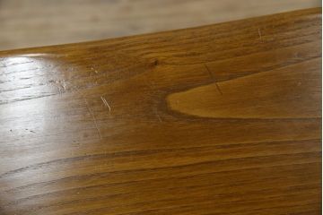 中古　IDC大塚家具　オランダ高級輸入家具　オーク材　木の温もり溢れる色合いが魅力のダイニングチェア2脚セット(椅子、イス、板座チェア、バラ売り可能)(定価2脚で約15万円)(R-066658)