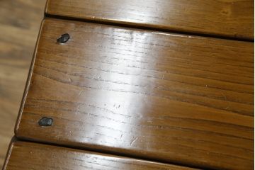 中古　IDC大塚家具　オランダ高級輸入家具　オーク材　木の温もり溢れる色合いが魅力のダイニングチェア2脚セット(椅子、イス、板座チェア、バラ売り可能)(定価2脚で約15万円)(R-066658)