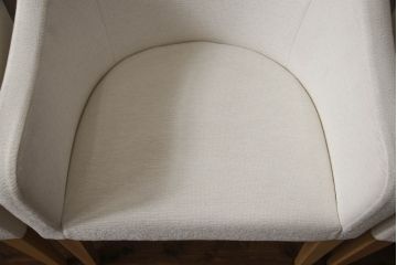 中古　短期展示品　極美品　相合家具製作所(SOGOKAGU)　パルマ(PALMA)　シンプルなデザインが魅力的なアームチェア4脚セット(一人掛けソファ、1人掛けソファ、ラウンジチェア、パーソナルチェア)(定価5脚で約41万3千円)(R-066659)