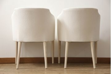 中古　短期展示品　極美品　相合家具製作所(SOGOKAGU)　マーガレット(MARGUERITE)　シンプルなデザインが魅力的なアームチェア2脚セット(一人掛けソファ、1人掛けソファ、ラウンジチェア、パーソナルチェア)(R-066660)