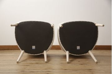 中古　短期展示品　極美品　相合家具製作所(SOGOKAGU)　マーガレット(MARGUERITE)　シンプルなデザインが魅力的なアームチェア2脚セット(一人掛けソファ、1人掛けソファ、ラウンジチェア、パーソナルチェア)(R-066660)