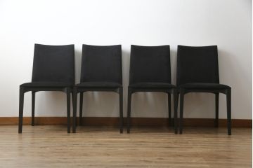 中古　短期展示品　極美品　Cassinaixc.(カッシーナイクスシー)　IXC. R&D(イクスシー.R&D)　LINE(ライン)　ウルトラスエード(ULTRASUEDE)　Eランク　シンプルで上品な佇まいが魅力のダイニングチェア4脚セット(椅子、イス、アームレスチェア、店舗什器)(定価4脚で約30万8千円)(R-066664)