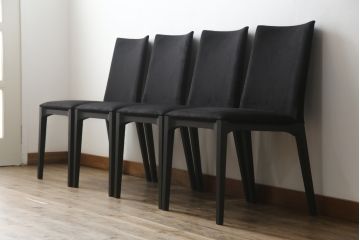 中古　短期展示品　極美品　Cassinaixc.(カッシーナイクスシー)　IXC. R&D(イクスシー.R&D)　LINE(ライン)　ウルトラスエード(ULTRASUEDE)　Eランク　シンプルで上品な佇まいが魅力のダイニングチェア4脚セット(椅子、イス、アームレスチェア、店舗什器)(定価4脚で約30万8千円)(R-066664)