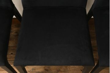 中古　短期展示品　極美品　Cassinaixc.(カッシーナイクスシー)　IXC. R&D(イクスシー.R&D)　LINE(ライン)　ウルトラスエード(ULTRASUEDE)　Eランク　シンプルで上品な佇まいが魅力のダイニングチェア4脚セット(椅子、イス、アームレスチェア、店舗什器)(定価4脚で約30万8千円)(R-066664)