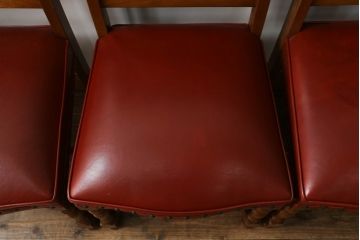 中古　美品　横浜クラシック家具　ダニエル(daniel)　ミッシェル(Michel)サイドチェア　A-504　本革(レザー)　クラシカルな雰囲気漂うデザインがおしゃれなダイニングチェア4脚セット(椅子、イス)(定価4脚で約88万円)(R-066668)