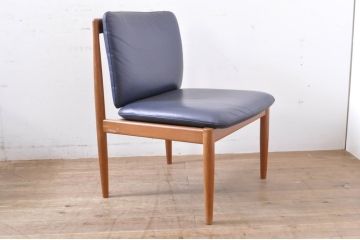 和製ビンテージ　日田工芸　チーク材　無垢材　本革(レザー)　落ち着きのある色合いで大人の空間を演出するチェア4脚セット(イス、椅子、ダイニングチェア、ヴィンテージ、バラ売り可能)(R-066670)