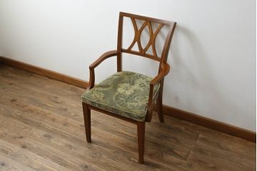 中古　DREXEL HERITAGE(ドレクセルヘリテイジ)　Triune(トライユン)　マホガニー材　洗練されたデザインが魅力のアームチェア(ダイニングチェア、椅子、イス)(R-066674)