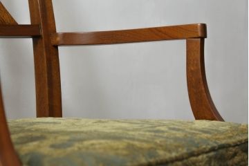 中古　DREXEL HERITAGE(ドレクセルヘリテイジ)　Triune(トライユン)　マホガニー材　洗練されたデザインが魅力のアームチェア(ダイニングチェア、椅子、イス)(R-066674)