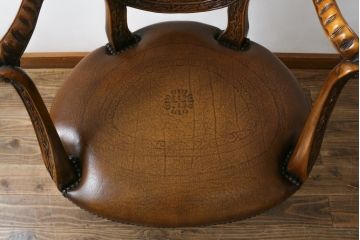 中古　美品　イギリス高級家具　THEODORE ALEXANDER(セオドア・アレキサンダー)　滑らかな曲線と細やかな彫刻が美しいアームチェア(ダイニングチェア、椅子、イス、サロンチェア、英国)(R-066675)