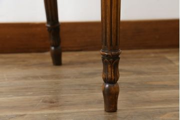 中古　美品　イギリス高級家具　THEODORE ALEXANDER(セオドア・アレキサンダー)　滑らかな曲線と細やかな彫刻が美しいアームチェア(ダイニングチェア、椅子、イス、サロンチェア、英国)(R-066675)