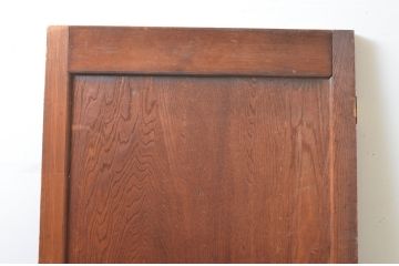 アンティーク建具　落ち着いた雰囲気を演出する木製ドア1枚(木製扉)(R-066725)