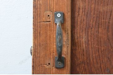 アンティーク建具　落ち着いた雰囲気を演出する木製ドア1枚(木製扉)(R-066725)
