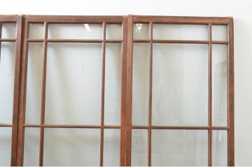 アンティーク建具　大正ロマンの雰囲気漂う両面面取り加工の幅狭ガラス戸4枚セット(引き戸)(R-066732)